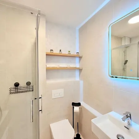 Modern One-bedroom Near Centre Apartment Košice