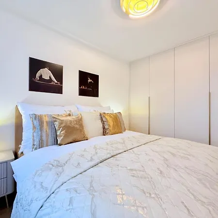 Apartment Modern One-bedroom Near Centre Košice